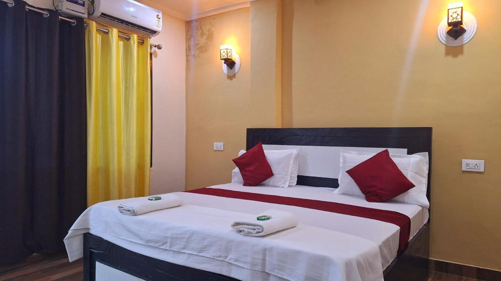Mohit Paying Guest House Varanasi Exterior foto